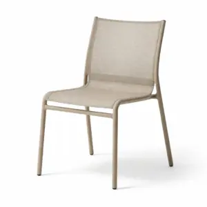Chaise à manger de jardin en aluminium avec assise en maille polyester